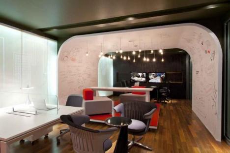 Espacio N50 de Pa Cernadas y Juan Caram, con equipamiento Open Office
