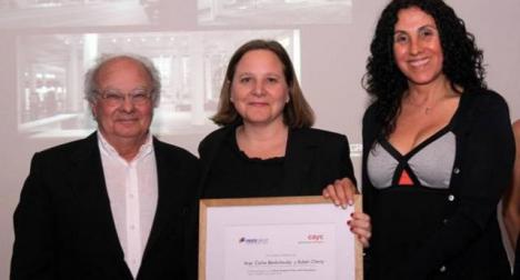 Premios Ventanas al Futuro 2012 - Arquitectura Sustentable - Estudio bbrch - Entrega Arq. Fervenza (Cayc)
